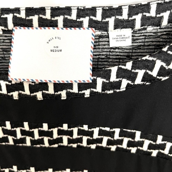 Patterned T-shirt Tunic - Picture 9 of 10